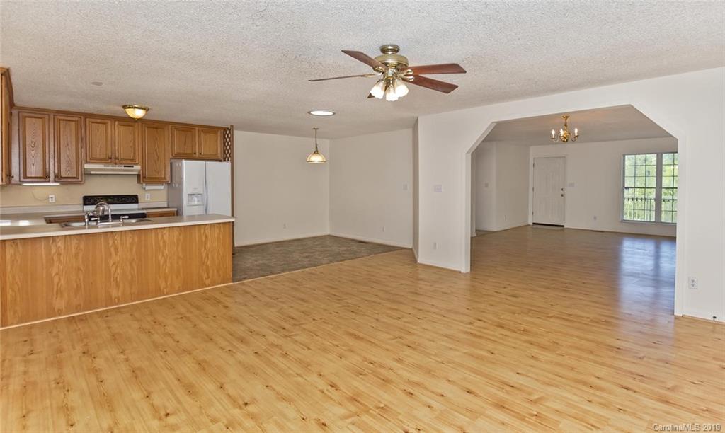 11 Northstar Trail Weaverville NC 28787