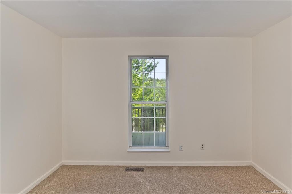 11 Northstar Trail Weaverville NC 28787