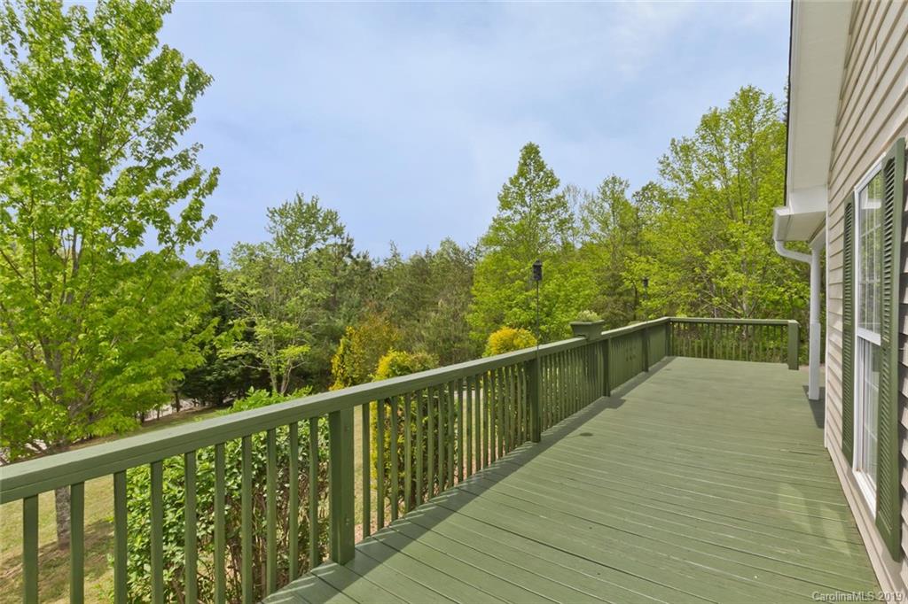 11 Northstar Trail Weaverville NC 28787