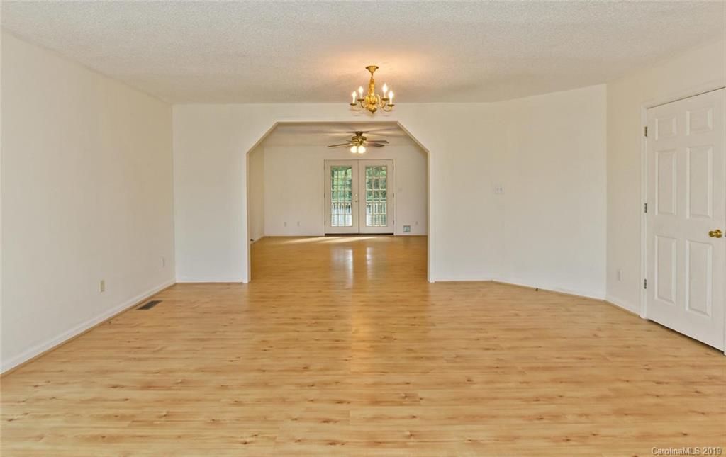 11 Northstar Trail Weaverville NC 28787