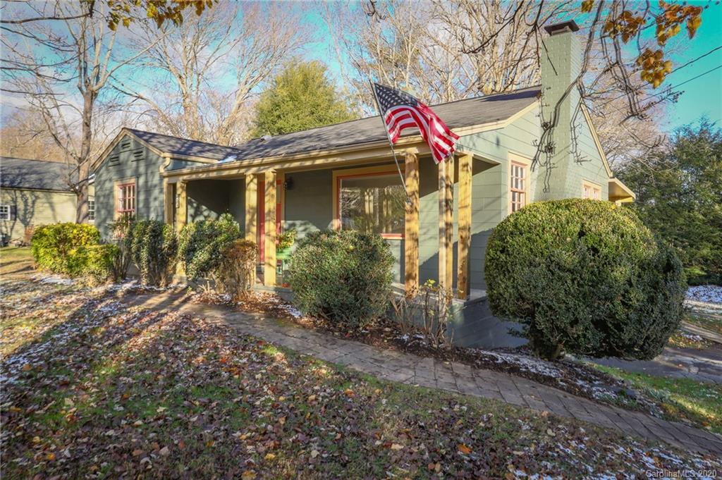 304 Stonewall Avenue Swannanoa NC 28778