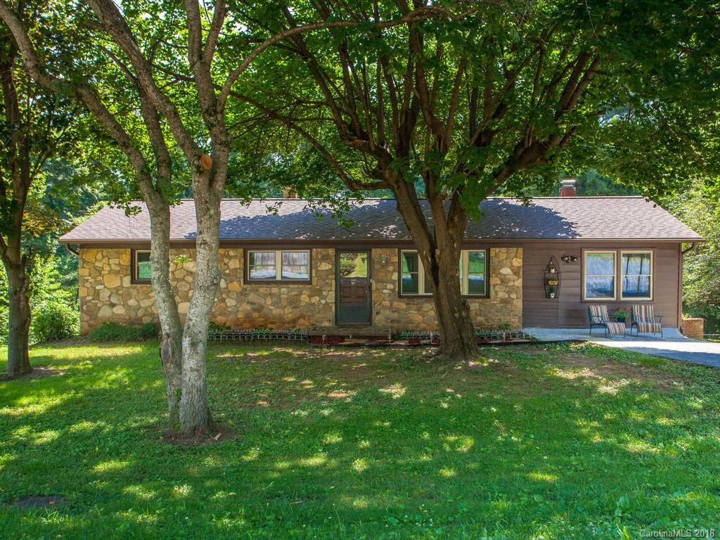 302 Reger Avenue Swannanoa NC 28778