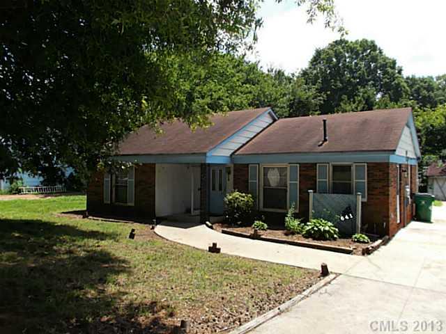 641 Fawnbrook Lane Charlotte NC 28217