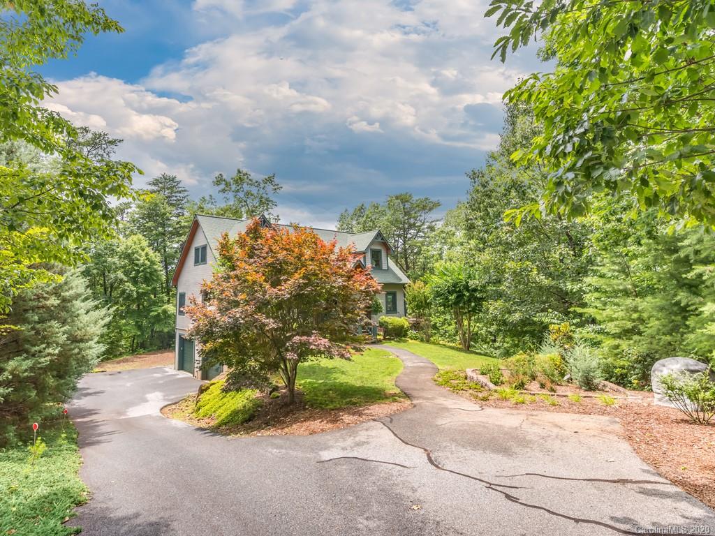 101 High Point Drive Lake Lure NC 28746