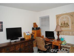 100 Creeks End Circle Mills River NC 28759