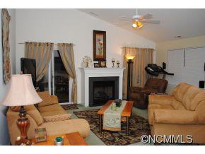 100 Creeks End Circle Mills River NC 28759