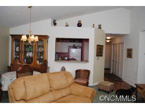 100 Creeks End Circle Mills River NC 28759