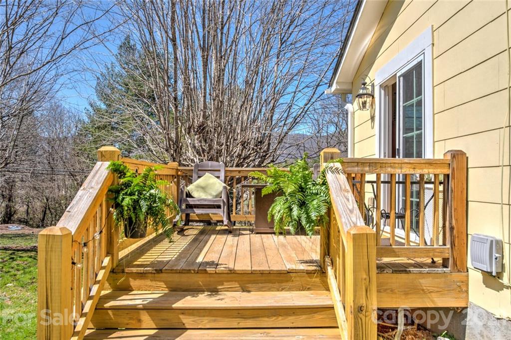 60 Shay Lane Canton NC 28716