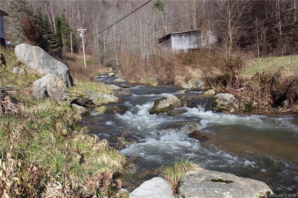 2186 Spillcorn Road Marshall NC 28753