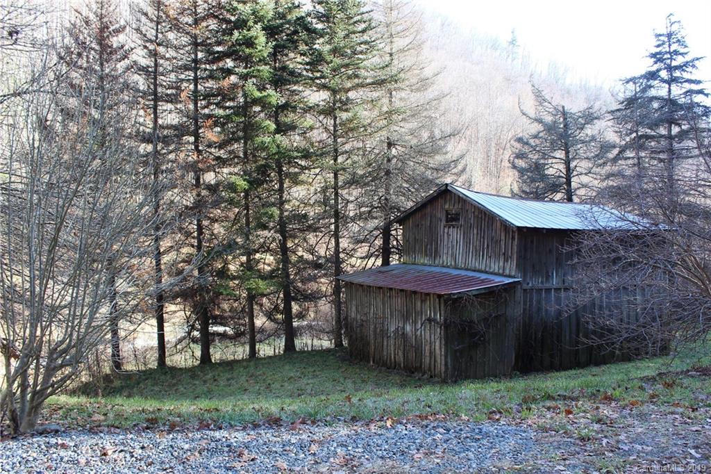 2186 Spillcorn Road Marshall NC 28753