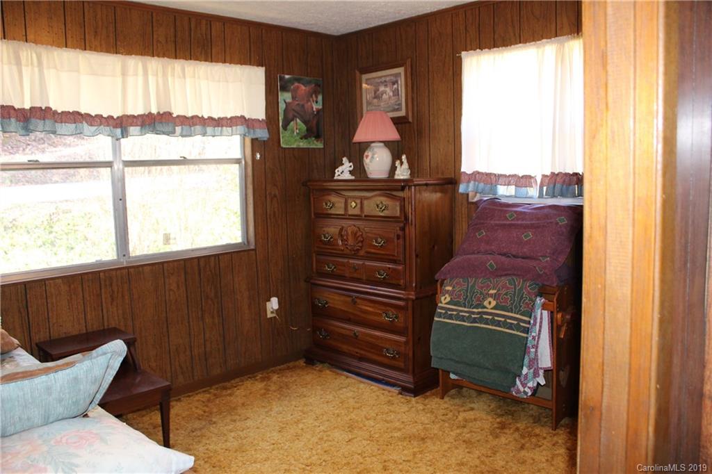 2186 Spillcorn Road Marshall NC 28753