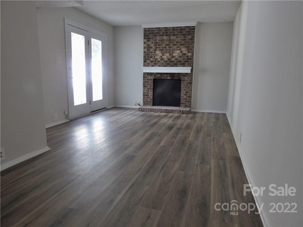 7015 Stonington Lane Charlotte NC 28227