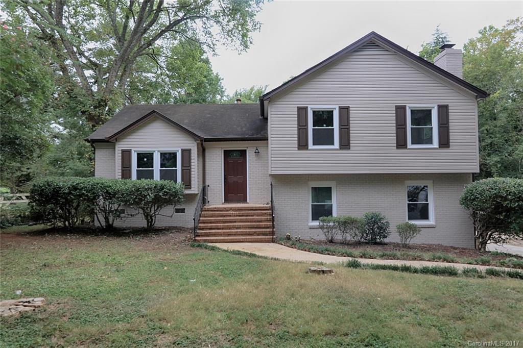 1914 Bonnie Lane Charlotte NC 28213