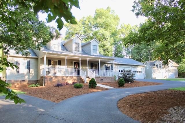 3935 Den Drive Hickory NC 28602