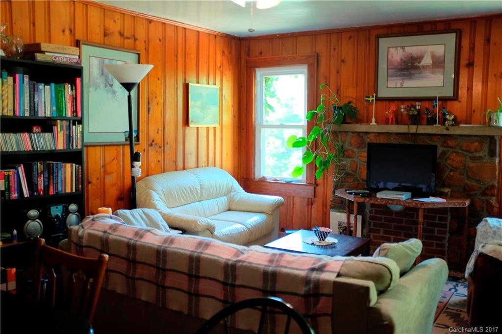 152 Pickens Road Weaverville NC 28787