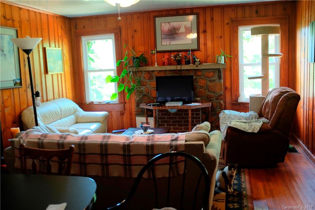 152 Pickens Road Weaverville NC 28787