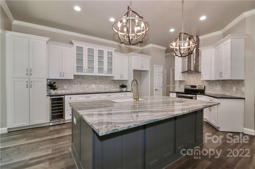 12409 Panthersville Drive Charlotte NC 28269