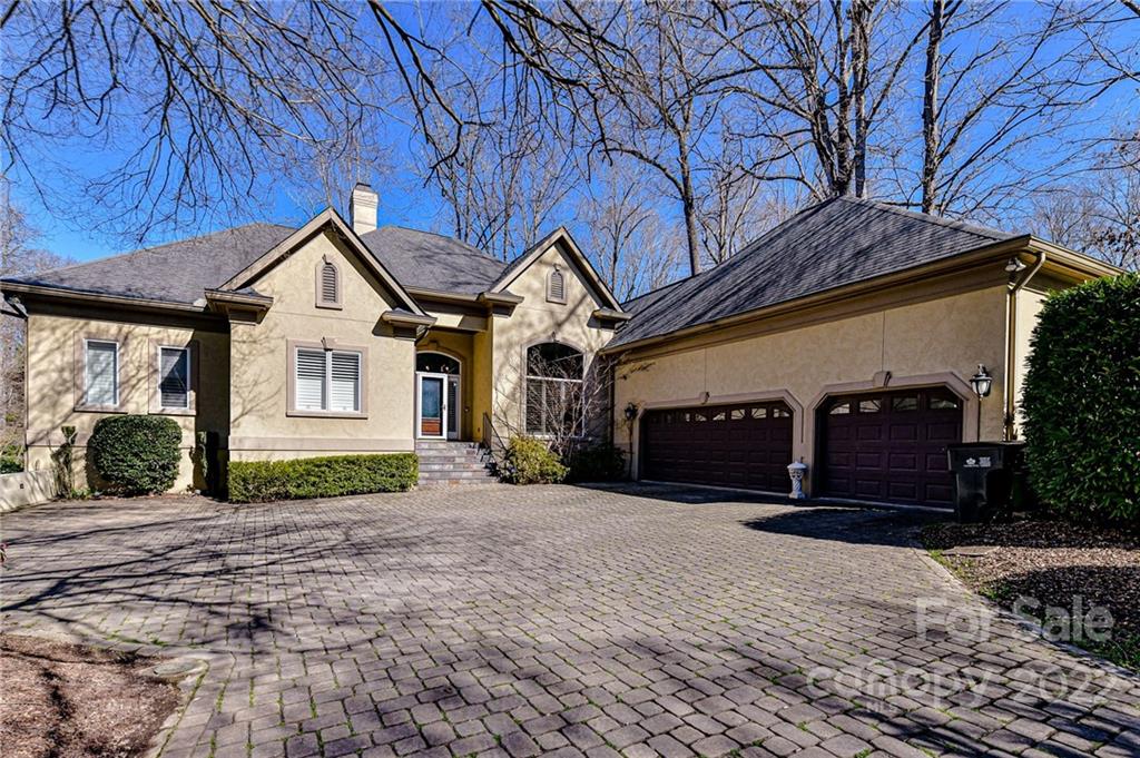 5118 Piper Glen Drive Charlotte NC 28277