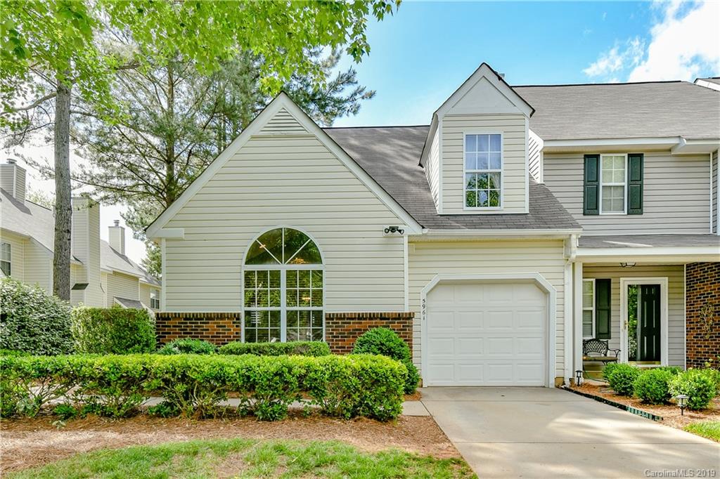5961 Moose Lane Charlotte NC 28269