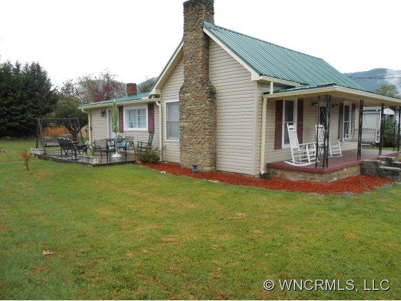 1288 Brown Avenue Waynesville NC 28786