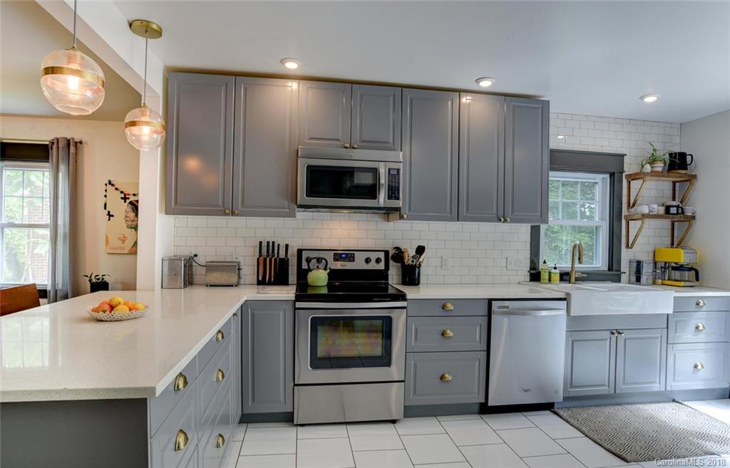 81 Bear Creek Road Asheville NC 28806