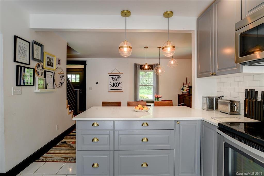 81 Bear Creek Road Asheville NC 28806