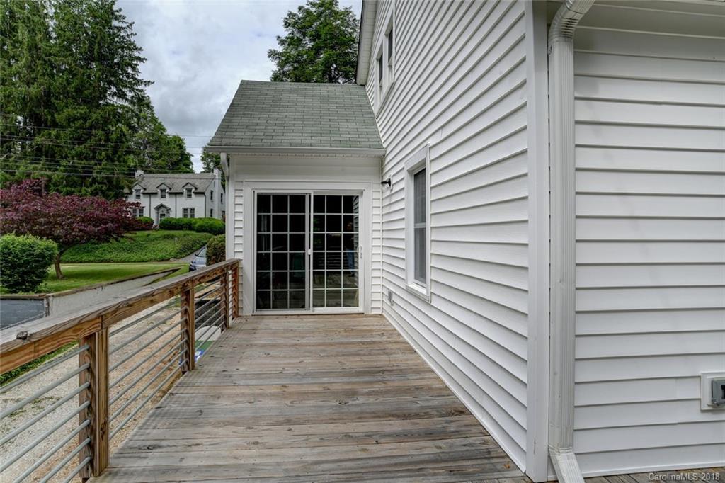 81 Bear Creek Road Asheville NC 28806