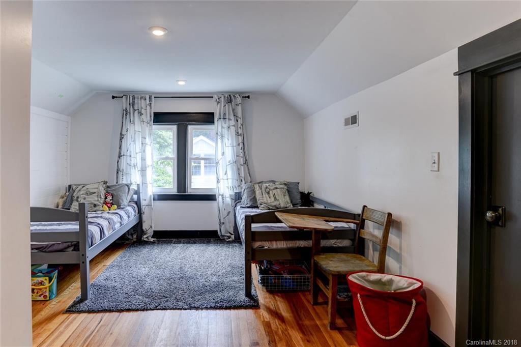 81 Bear Creek Road Asheville NC 28806