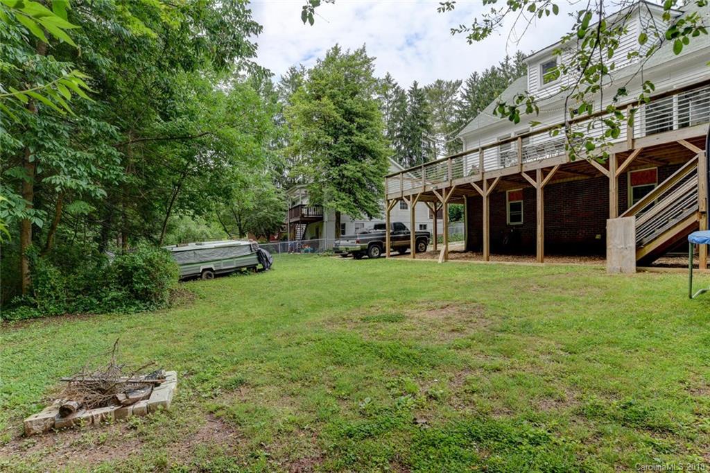 81 Bear Creek Road Asheville NC 28806
