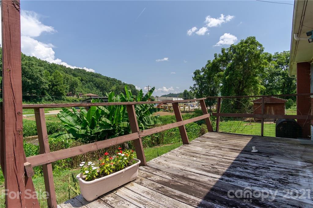 150 Westerman Street Old Fort NC 28762