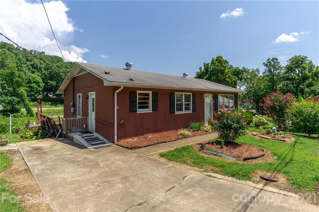 150 Westerman Street Old Fort NC 28762