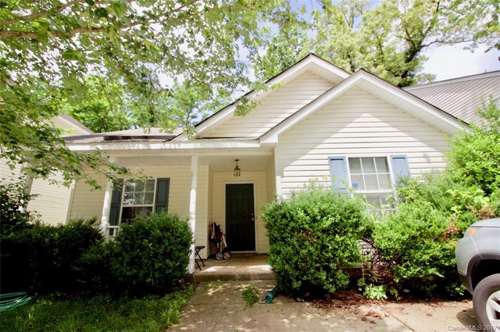 1427 Hidden Stream Court Charlotte NC 28213