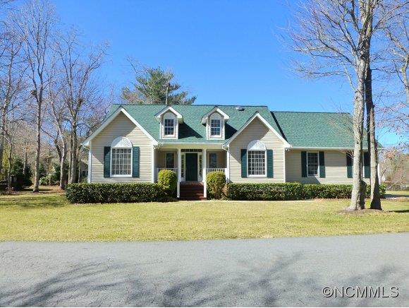 17 Kingfisher Lane Mills River NC 28759