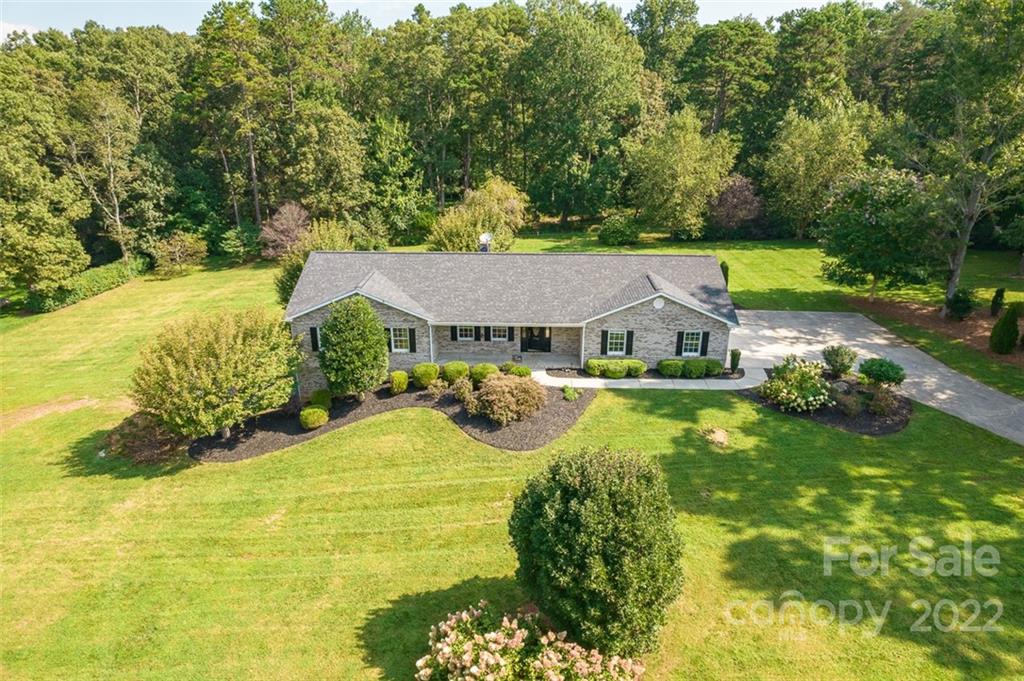 1734 Orchard Drive Lenoir NC 28645
