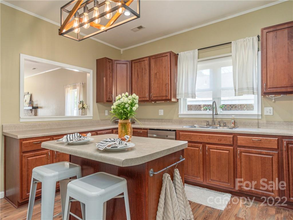 43 Avery Street Waynesville NC 28786