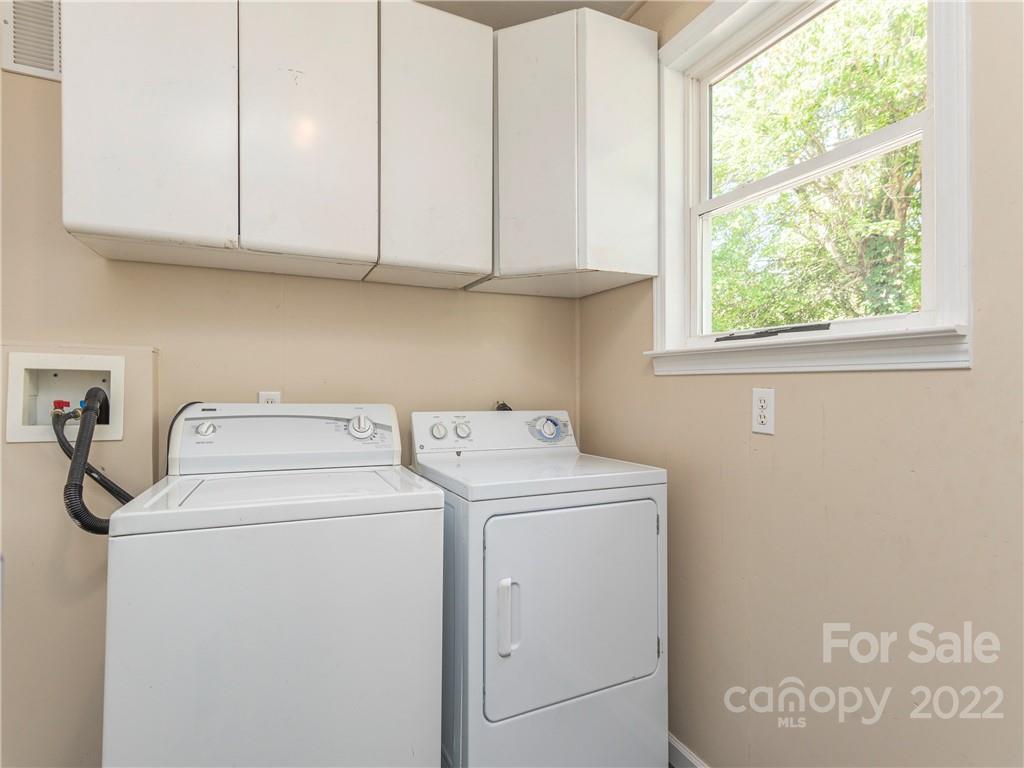 43 Avery Street Waynesville NC 28786