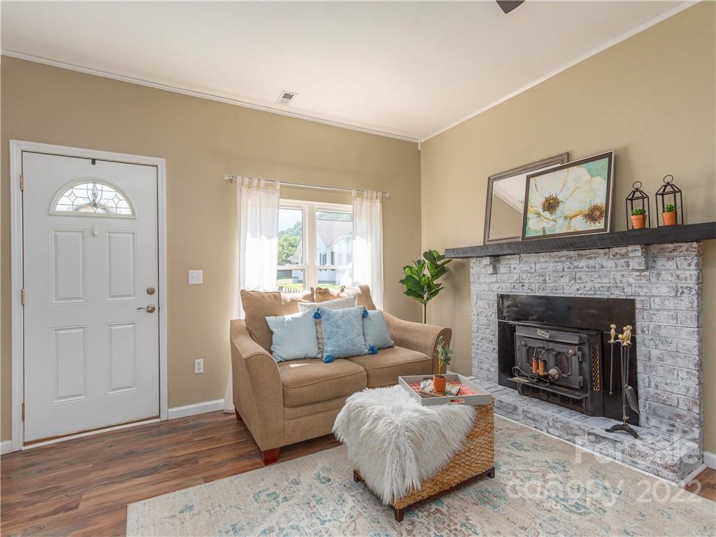 43 Avery Street Waynesville NC 28786