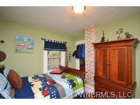 186 Tacoma Circle Asheville NC 28801