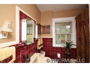 186 Tacoma Circle Asheville NC 28801