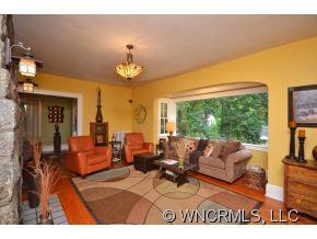 186 Tacoma Circle Asheville NC 28801