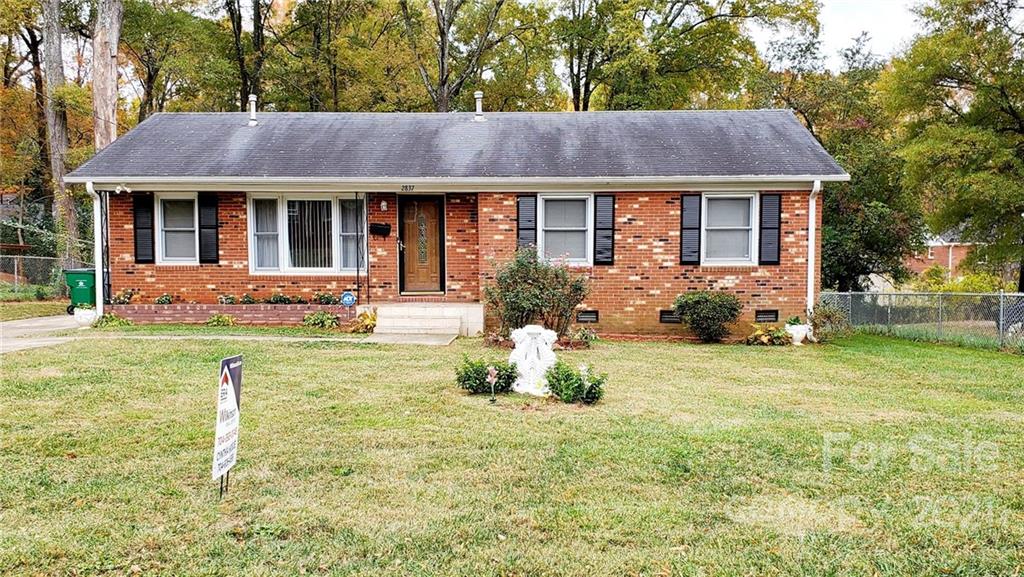 2837 Wedgefield Drive Charlotte NC 28208