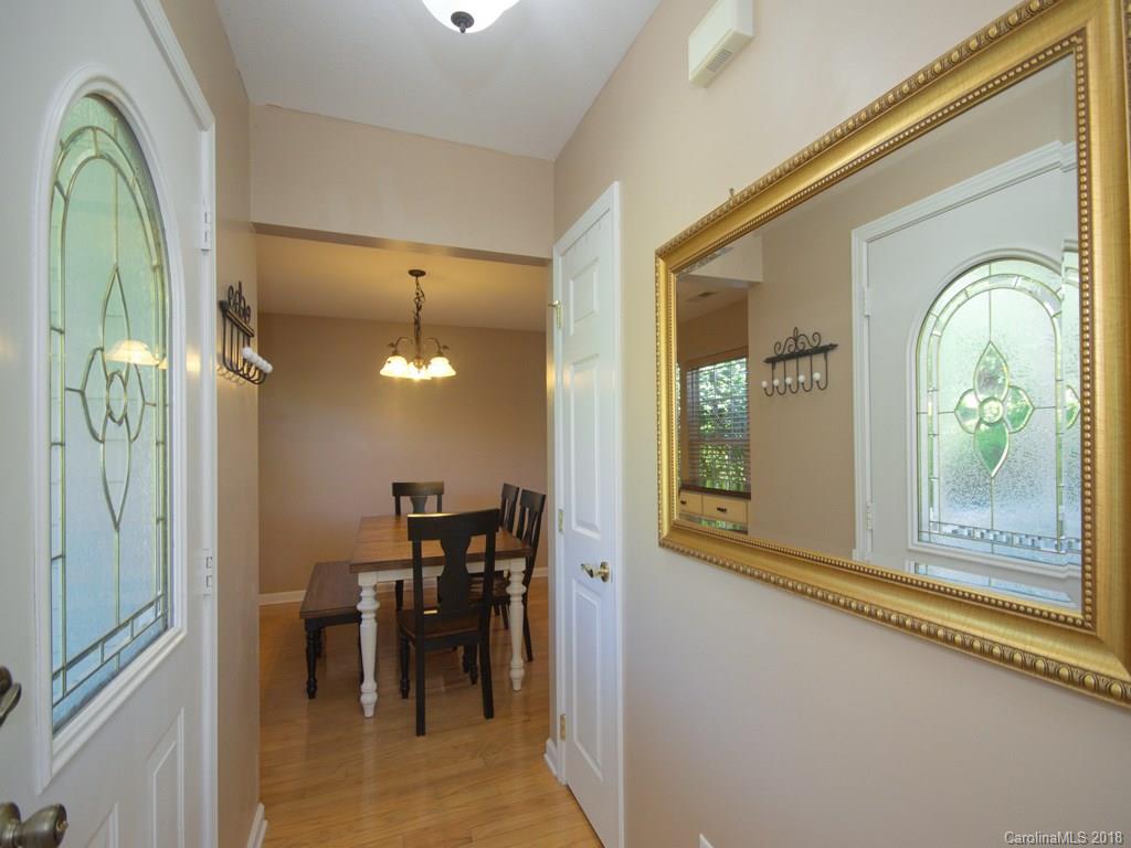 16 Worthington Lane Weaverville NC 28787