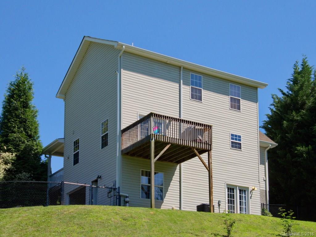 16 Worthington Lane Weaverville NC 28787