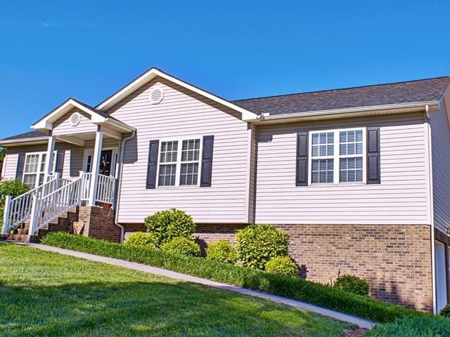 7363 Woodland Hills Road Hickory NC 28602