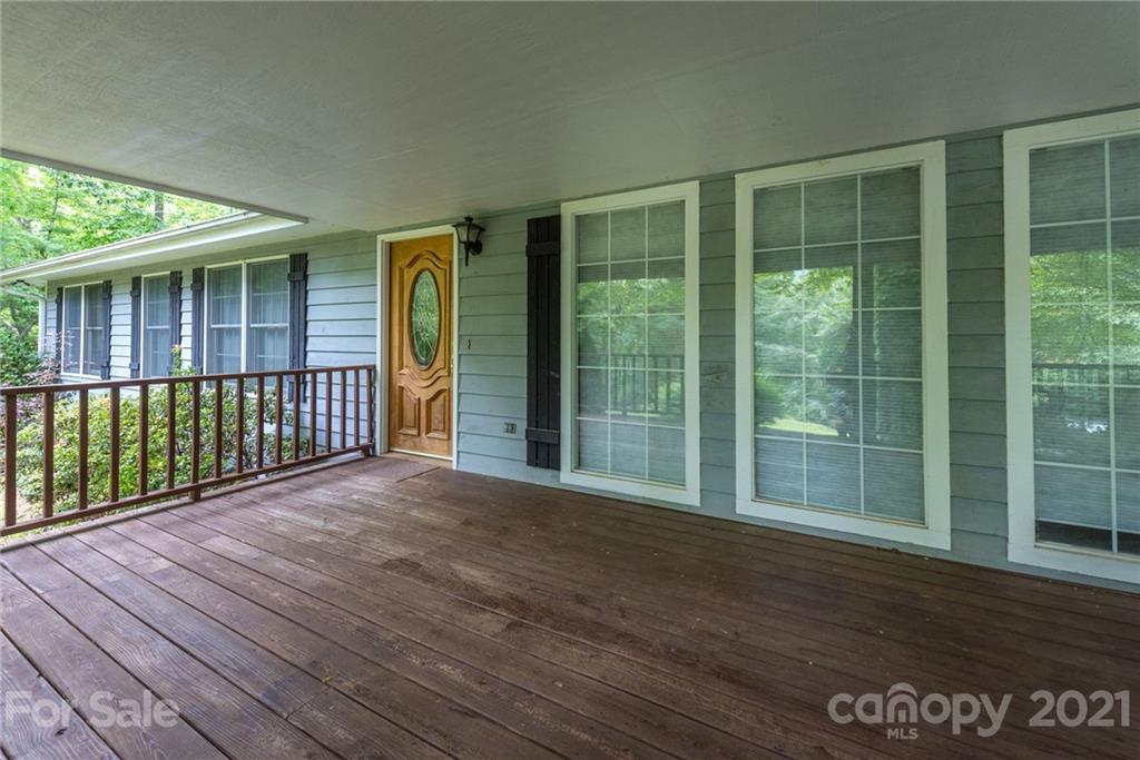 95 Quail Court Fairview NC 28730