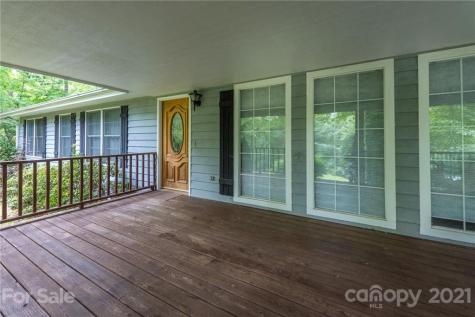 95 Quail Court Fairview NC 28730