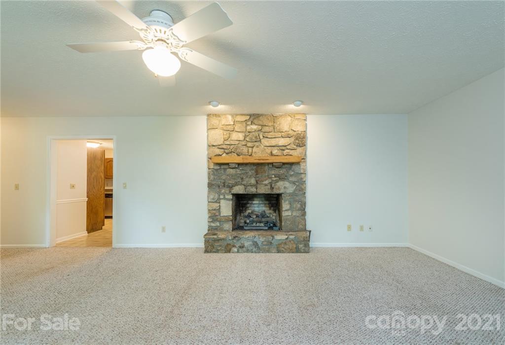 95 Quail Court Fairview NC 28730