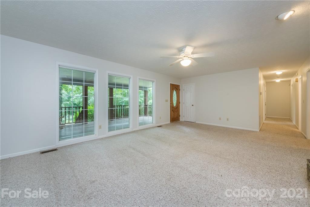 95 Quail Court Fairview NC 28730
