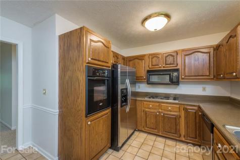 95 Quail Court Fairview NC 28730