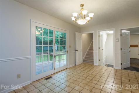 95 Quail Court Fairview NC 28730